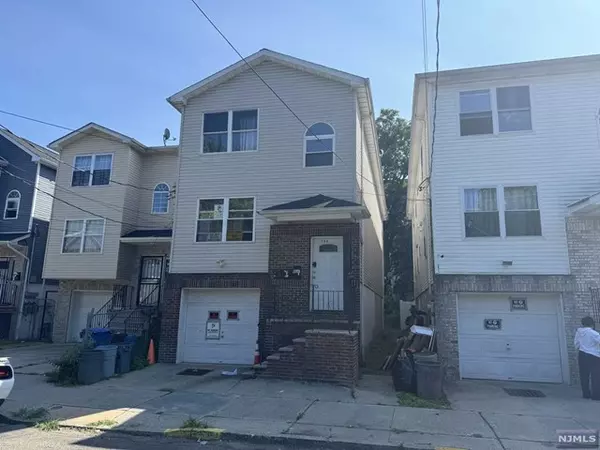 168 12th AVE, Paterson, NJ 07501