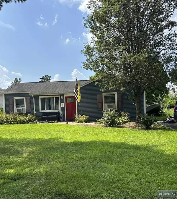 69 Harry RD, Bridgewater, NJ 08807