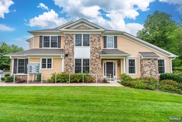 Par-troy Hills Twp., NJ 07054,14 Kelley LN