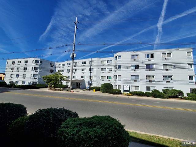 333 Grand AVE # 3F, Palisades Park, NJ 07650