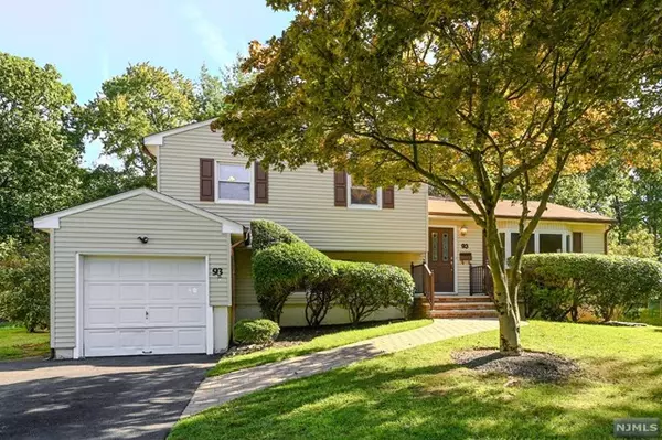 93 Vere TER, Livingston, NJ 07039