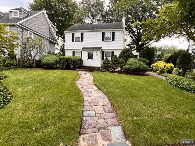 427 Stuyvesant AVE, Rutherford, NJ 07070