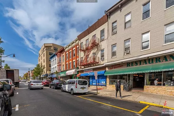 2415 Bergenline AVE, Union City, NJ 07087