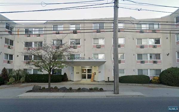 333 Grand AVE # 4P, Palisades Park, NJ 07650