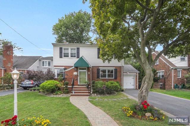 6 Stanley ST, Dumont, NJ 07628