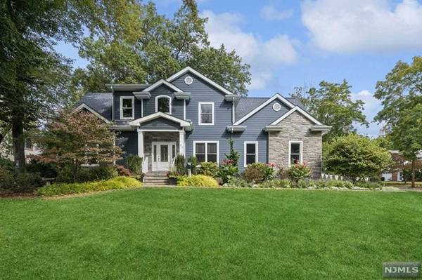 55 Magnolia AVE, Cresskill, NJ 07626