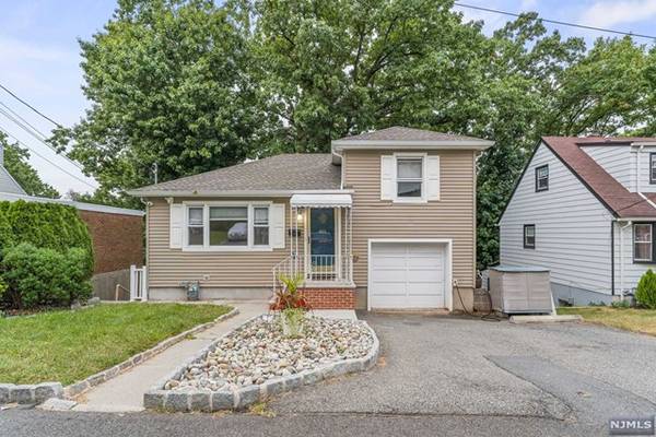 406 Northwood WAY, Palisades Park, NJ 07650