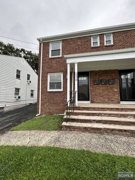 234 Watchung AVE, Orange, NJ 07050