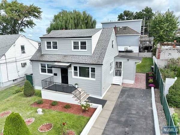 1508 82nd ST, North Bergen, NJ 07047