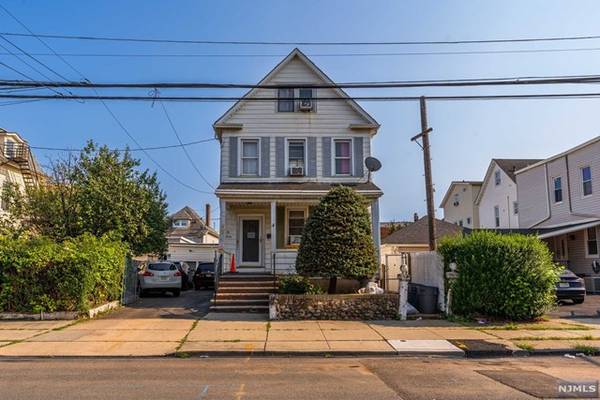 28-30 Palmer ST, Elizabeth, NJ 07202