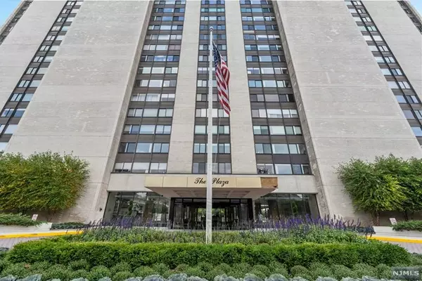 Fort Lee, NJ 07024,1500 Palisade AVE # 27A