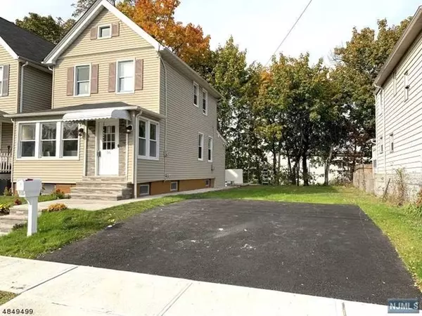 36 Sewall AVE, Clifton, NJ 07011