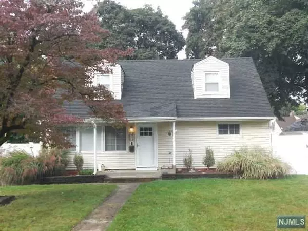 36 Spruce ST, Pompton Lakes, NJ 07442