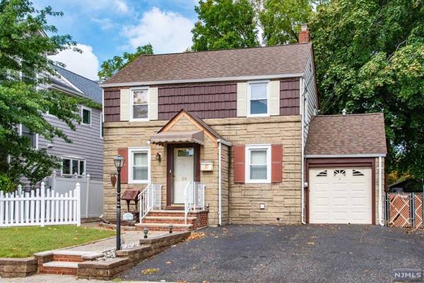 26 Gordon ST, Ridgefield Park, NJ 07660