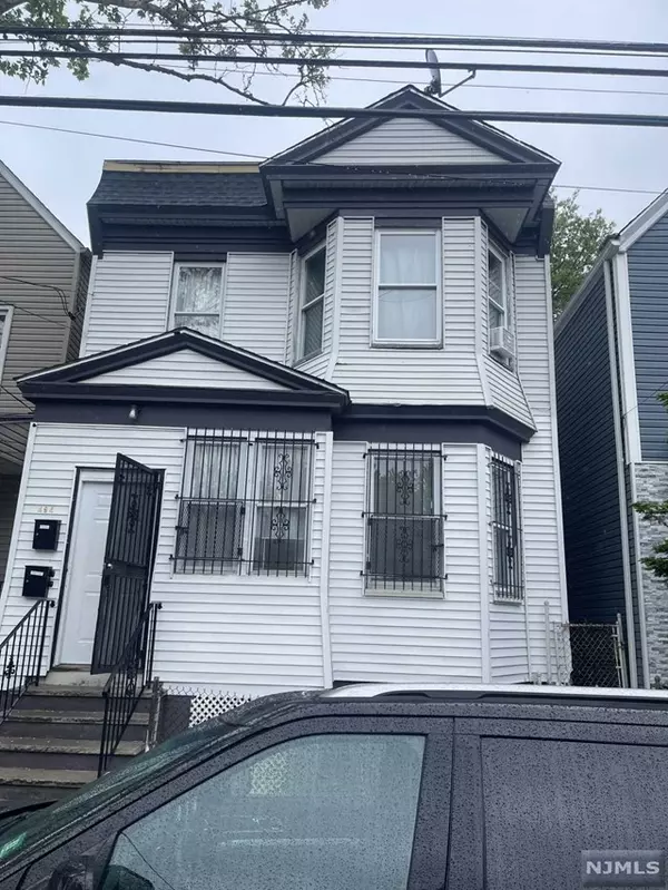 494 S 19th ST, Newark, NJ 07103