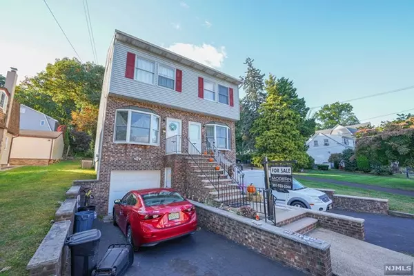 26 Pasadena PL, Hawthorne, NJ 07506