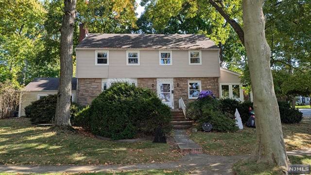 1391 Somerset Gate, Teaneck, NJ 07666