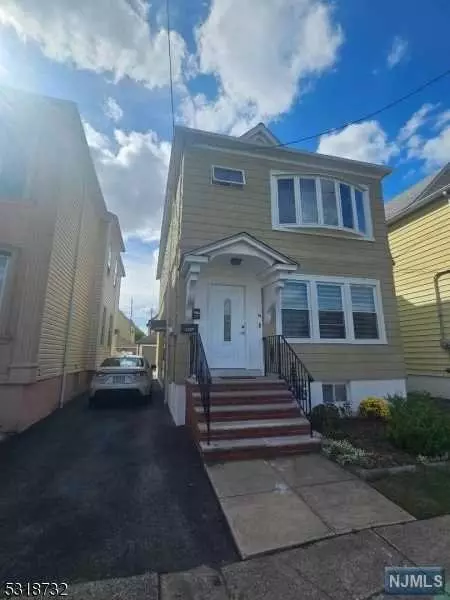 Clifton, NJ 07011,78 Harrison PL