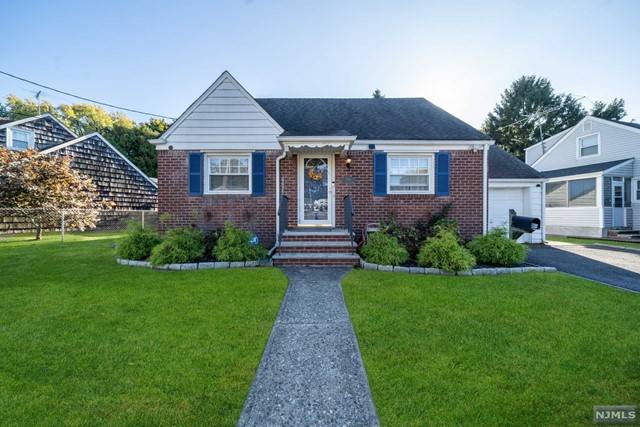 12-14 Eastern DR, Fair Lawn, NJ 07410