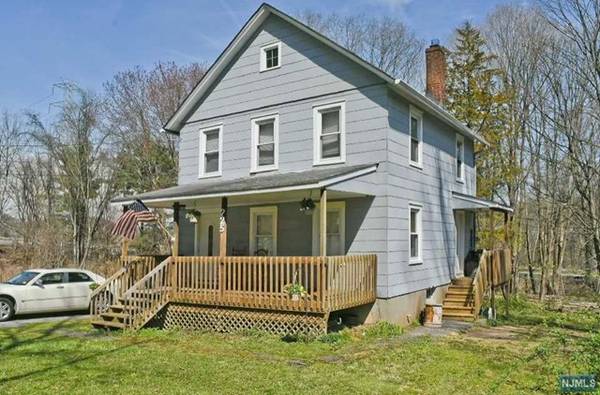 225 S Rte 15, Jefferson Township, NJ 07885