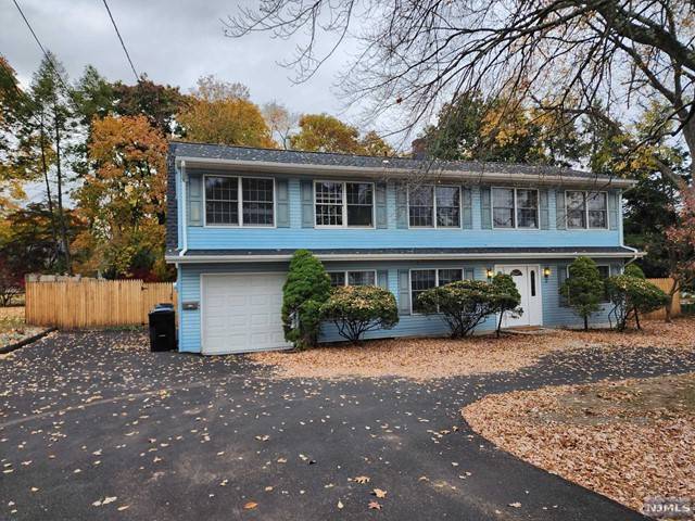 251 E Midland AVE, Paramus, NJ 07652