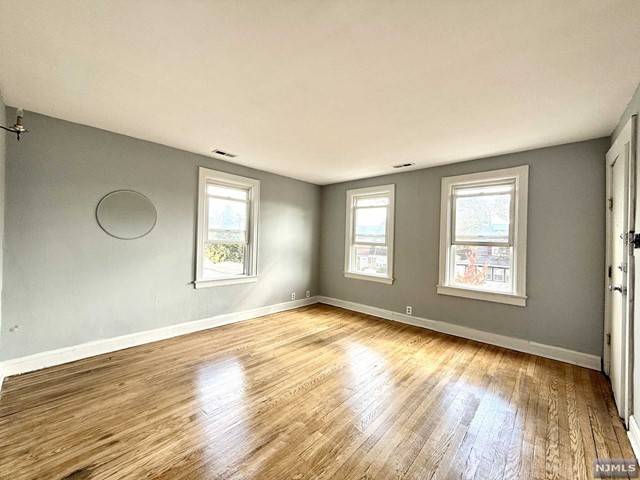 17 W Grant AVE #2, Roselle Park, NJ 07204