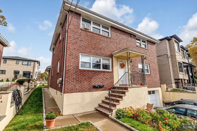 808 Inwood TER #2, Fort Lee, NJ 07024