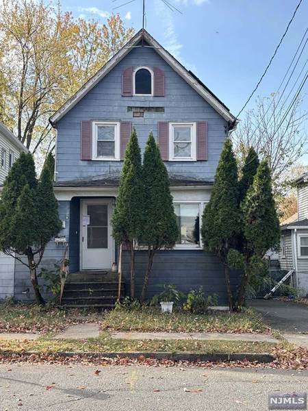 27 Stone ST, North Plainfield, NJ 07060