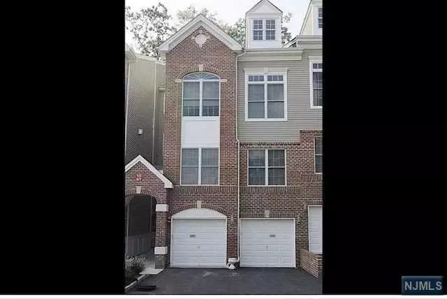 Hawthorne, NJ 07506,3 Rhodes CT