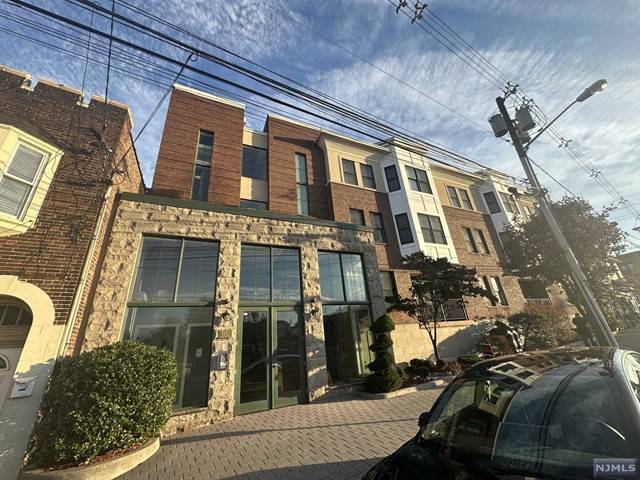 500 Anderson AVE #305, Cliffside Park, NJ 07010