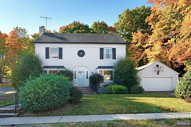 22 Fairway AVE, West Orange, NJ 07052