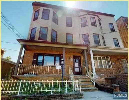 14 Cooper ST, Bayonne, NJ 07002