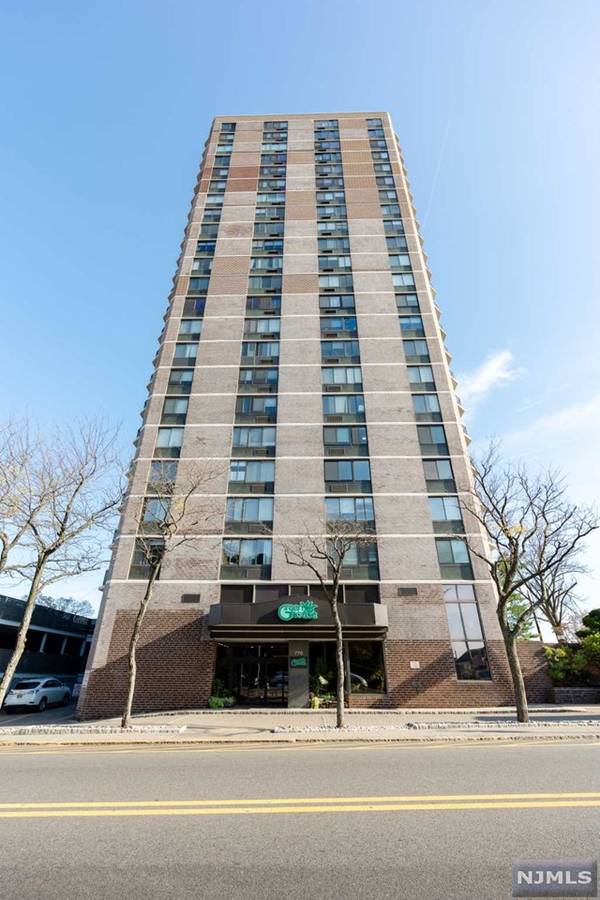 770 Anderson AVE # 22G, Cliffside Park, NJ 07010