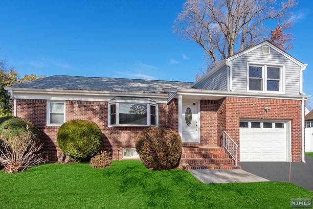 76 Druid AVE, Dumont, NJ 07628