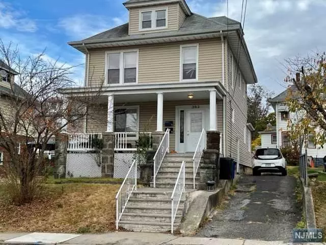 393 Main ST #2nd Floor, Ridgefield Park, NJ 07660