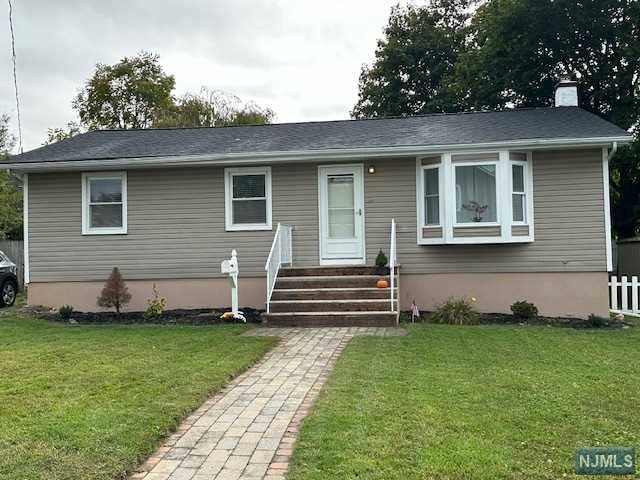 39 N Clark ST, Ogdensburg, NJ 07439