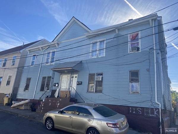 2-4 Park PL, Paterson, NJ 07524