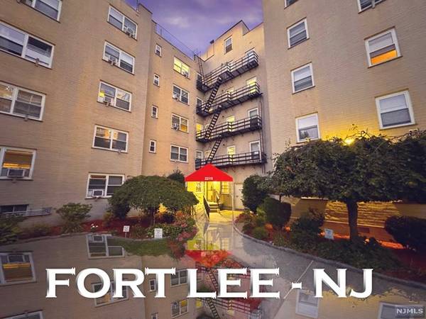 2215 N Central RD # 3C, Fort Lee, NJ 07024