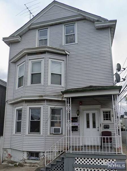 2 Doremus ST, Paterson, NJ 07522