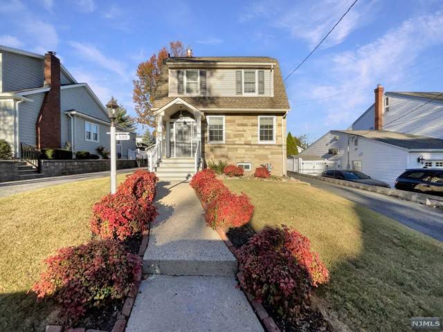 339 Roosevelt AVE, Hasbrouck Heights, NJ 07604