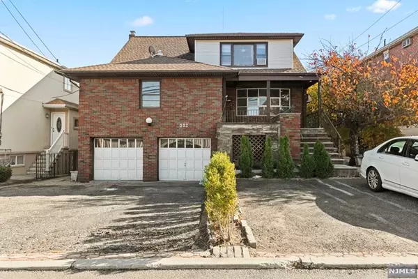 332 12th ST, Palisades Park, NJ 07650