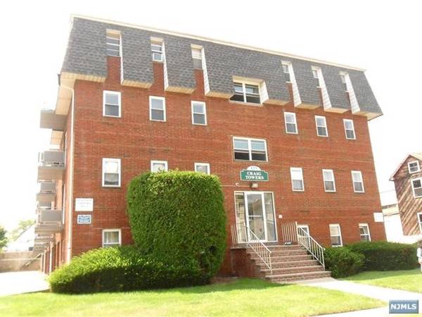 125 Lawrence ST #8A, Hackensack, NJ 07601