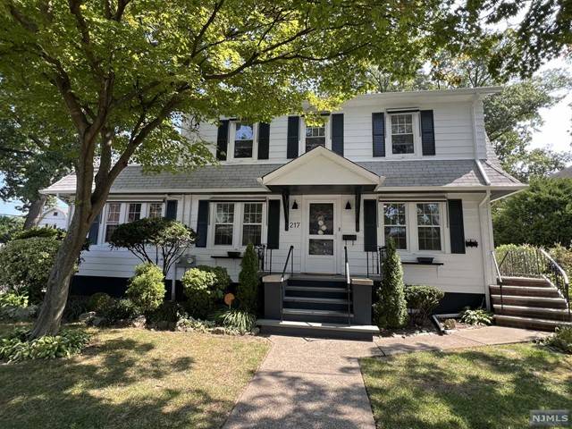 217 Hawthorne AVE #2nd floor, Hawthorne, NJ 07506