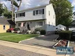 Dumont, NJ 07628,115 New York AVE