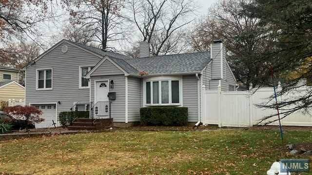 20 Willis DR, Closter, NJ 07624