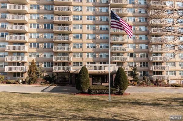 555 North AVE # 23C, Fort Lee, NJ 07024