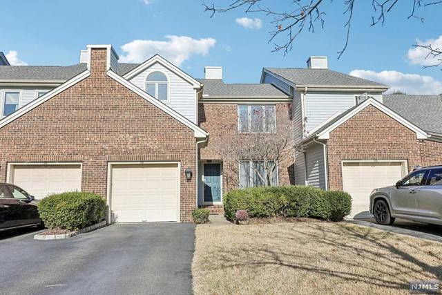 24 Aynsley CT, Montville Township, NJ 07045