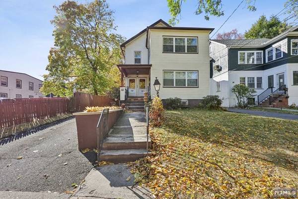 41 Lexington AVE, Montclair, NJ 07042