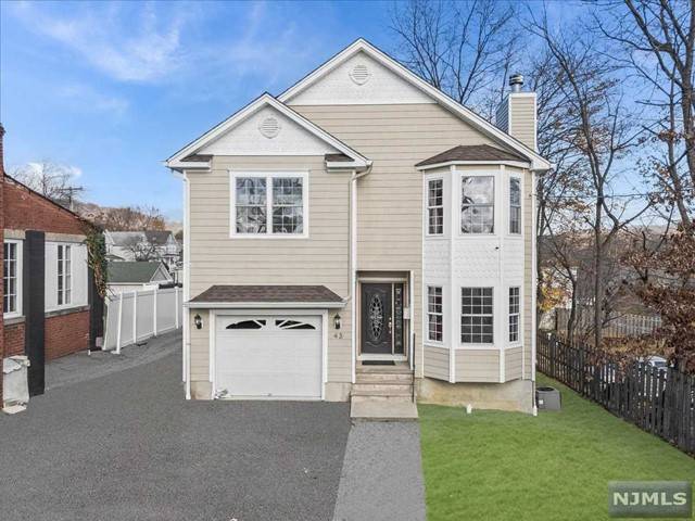 43 Berry ST, Dover Town, NJ 07801