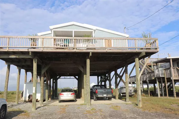 Grand Isle, LA 70358,178 Catherine Lane